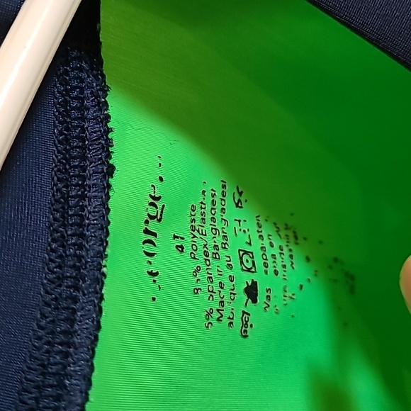 4T boys rash guard - Picture 4 of 4